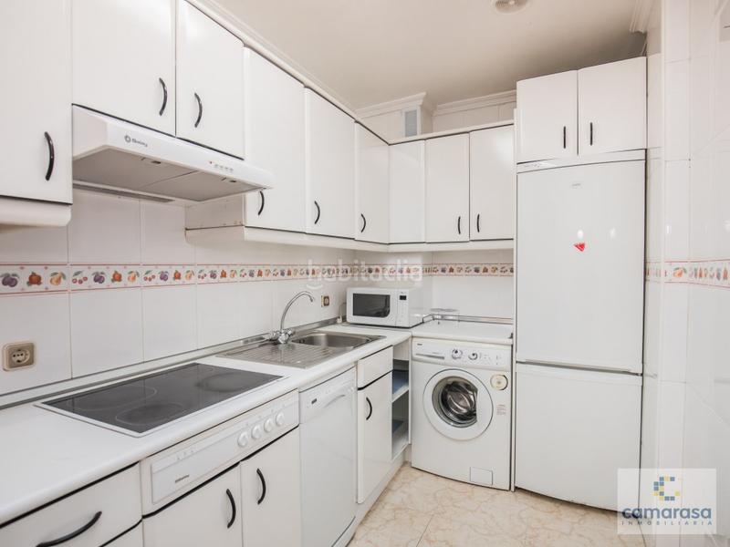 Foto d2cb3c1b-86e8-4234-bb61-be5b8728f4ae. Rent flat in calle de san juan de la cruz 10 in Centro Ávila