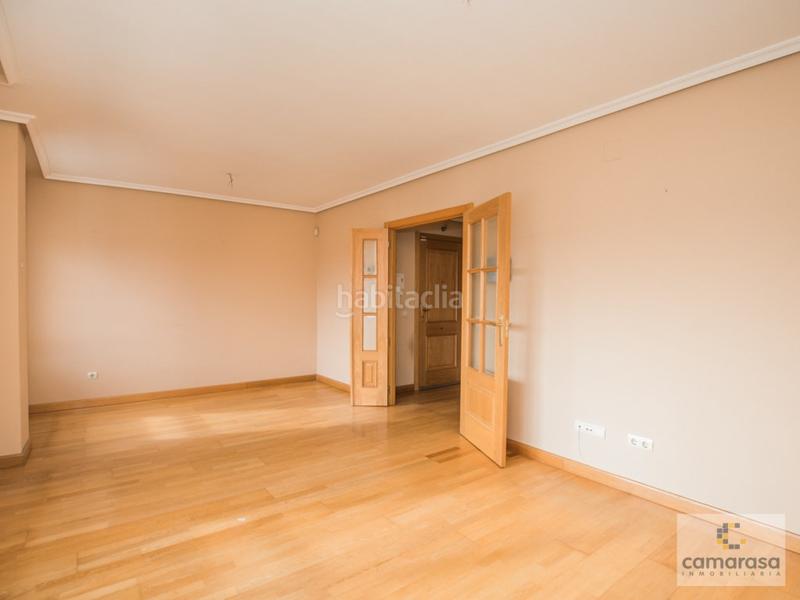 Foto 76ba1684-b479-41ae-b68d-b9e29e3fd693. Appartement dans calle campo azalvaro 6 dans Hervencias Altas - El Pinar Ávila