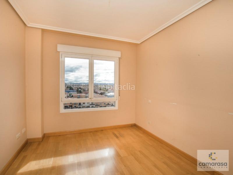 Foto 7d04ca96-6369-4a60-a1aa-dcbb536c893b. Appartement dans calle campo azalvaro 6 dans Hervencias Altas - El Pinar Ávila