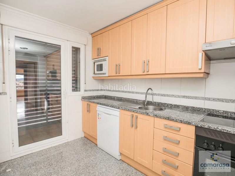 Foto 80a3bcfe-a2b9-4bdf-966d-51c1a78b5a94. Appartement dans calle campo azalvaro 6 dans Hervencias Altas - El Pinar Ávila