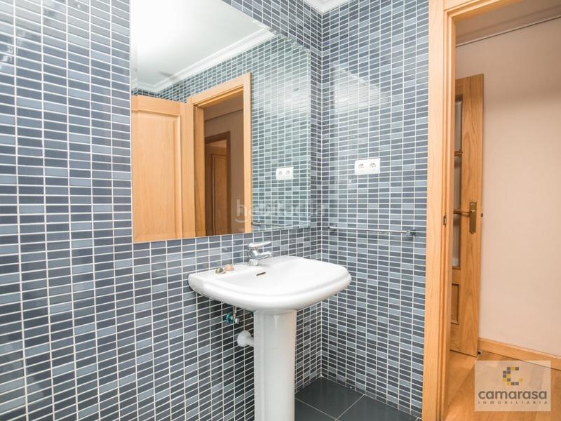 Foto b983b178-baa7-42a7-ba5b-49cf400c2720. Appartement dans calle campo azalvaro 6 dans Hervencias Altas - El Pinar Ávila