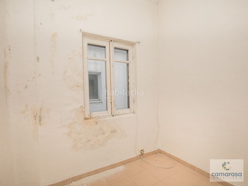 Foto 0a3aab08-4922-4803-9a12-eedd5a9c5106. Piso en calle calderon de la barca 5 venta de vivienda en c calderón de la barca, 5. en Ávila
