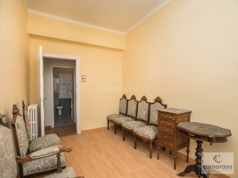 Foto 0f976d10-2f33-45be-a43f-1c7ef6ad8791. Piso en calle calderon de la barca 5 venta de vivienda en c calderón de la barca, 5. en Ávila