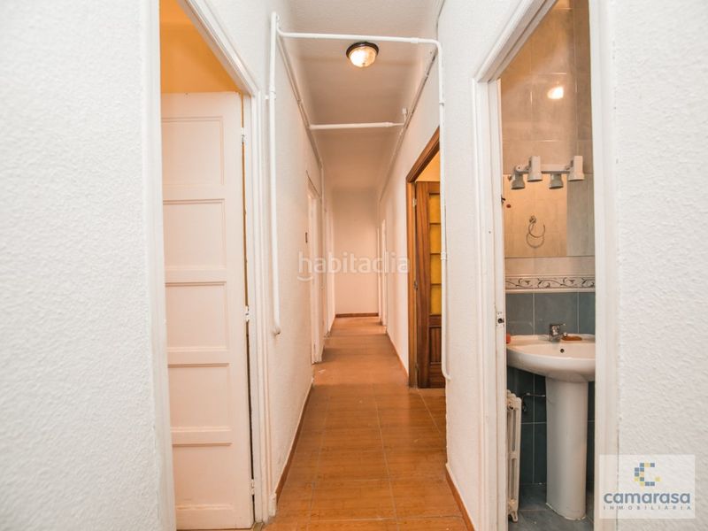 Foto 2a44442e-4799-4aa2-a5ba-791c6927d64d. Piso en calle calderon de la barca 5 venta de vivienda en c calderón de la barca, 5. en Ávila