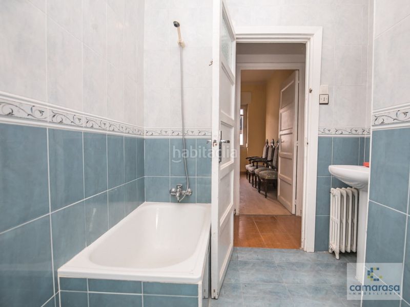 Foto 44792d73-db1f-4710-8539-1fb585434298. Piso en calle calderon de la barca 5 venta de vivienda en c calderón de la barca, 5. en Ávila