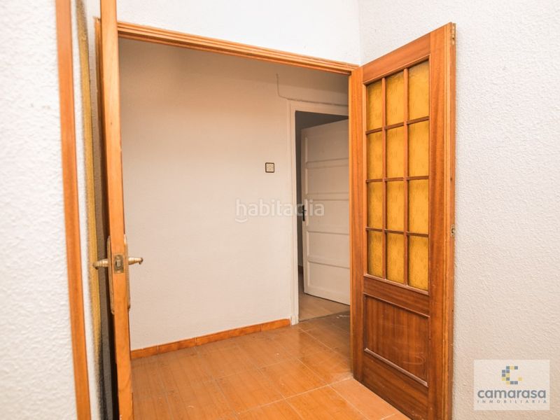 Foto 7b164fcc-af5e-444f-acd0-600a3e0ebeac. Piso en calle calderon de la barca 5 venta de vivienda en c calderón de la barca, 5. en Ávila