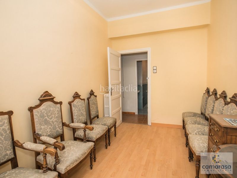Foto 7d04e74f-b8c0-441d-bd3d-d4b2d73692ab. Piso en calle calderon de la barca 5 venta de vivienda en c calderón de la barca, 5. en Ávila