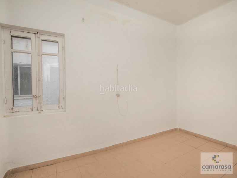 Foto aa9b7e5e-a9ae-422e-85f9-d33004069ddb. Piso en calle calderon de la barca 5 venta de vivienda en c calderón de la barca, 5. en Ávila