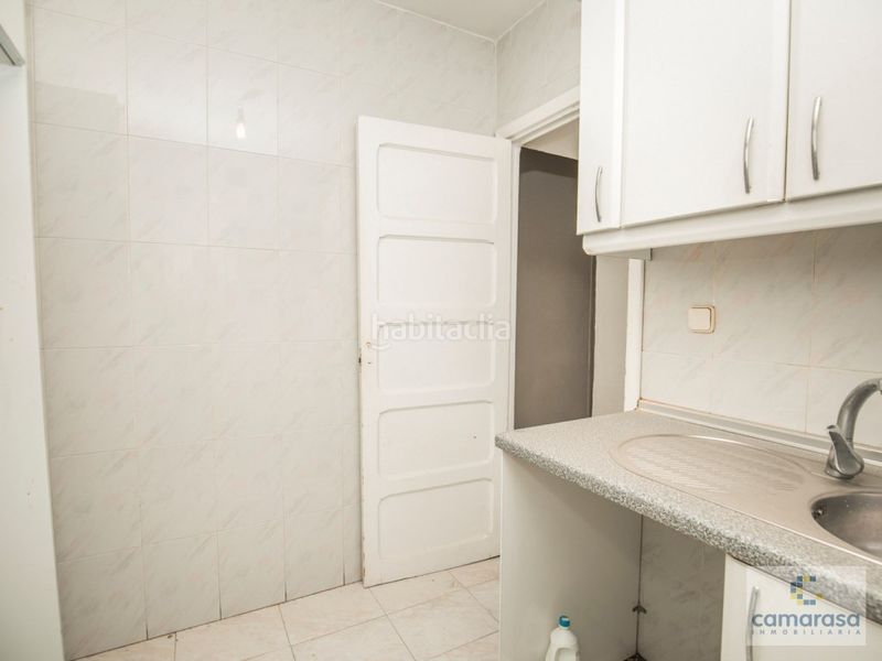 Foto cdfb6d70-138c-4b1d-b6ab-f232518cc145. Piso en calle calderon de la barca 5 venta de vivienda en c calderón de la barca, 5. en Ávila