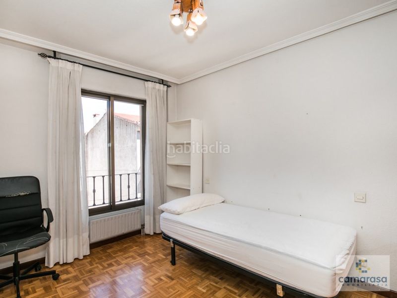 Foto ccb1f4ef-ce6c-4344-ae6a-5b32052ac82a. Rent flat with heating parking in Centro Ávila