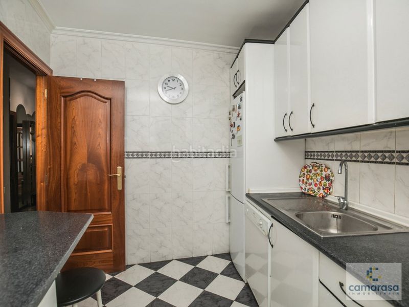 Foto 0ead3a48-b344-42f5-a8ef-36b68c536436. Piso en calle alfonso de montalvo 7 venta de vivienda en c alfonso de montalvo 7 en Ávila