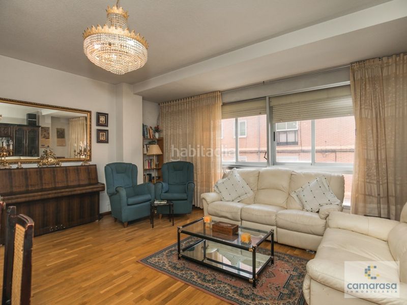 Foto 63135e6b-a9b3-4e84-ae09-55b7df8f1a50. Piso en calle alfonso de montalvo 7 venta de vivienda en c alfonso de montalvo 7 en Ávila