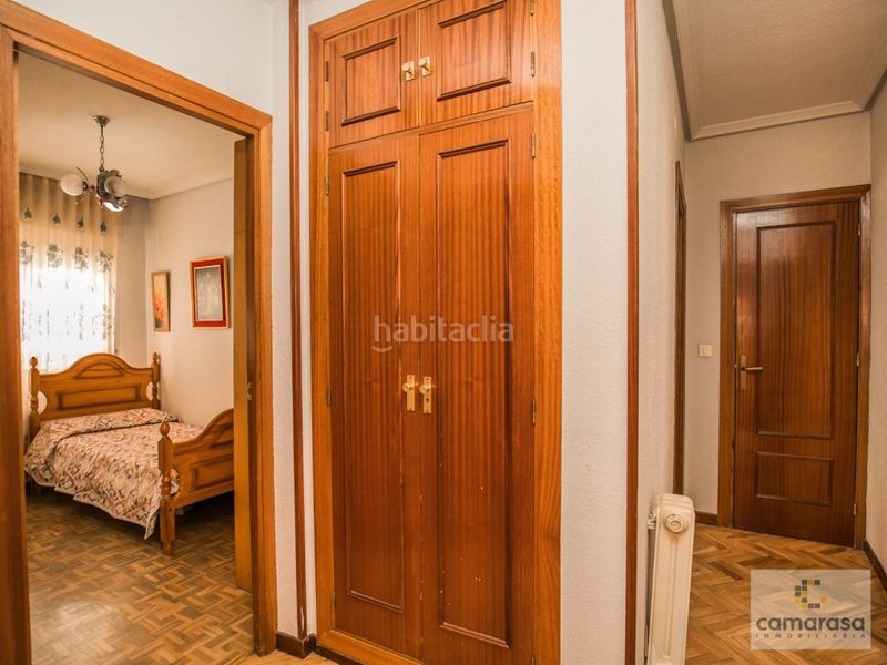 Foto 3d28ad7c-c056-4b68-af9e-121124ffc9ce. Piso en calle san juan de la cruz 13 vivienda en calle san juan de la cruz, 13 en Ávila