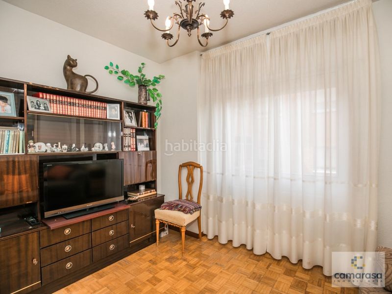 Foto 102ffd15-cb15-406a-a8a8-bca6d5ecabbd. Piso en calle agustin rodriguez sahagun 12 venta de vivienda de 3 dormitorios en c agustín rodríguez sahagún en Ávila