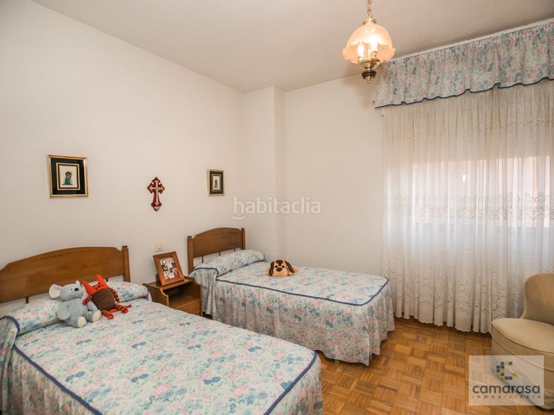 Foto c70fddc7-ae4a-433a-afdd-764d42e9fb6f. Piso en calle agustin rodriguez sahagun 12 venta de vivienda de 3 dormitorios en c agustín rodríguez sahagún en Ávila