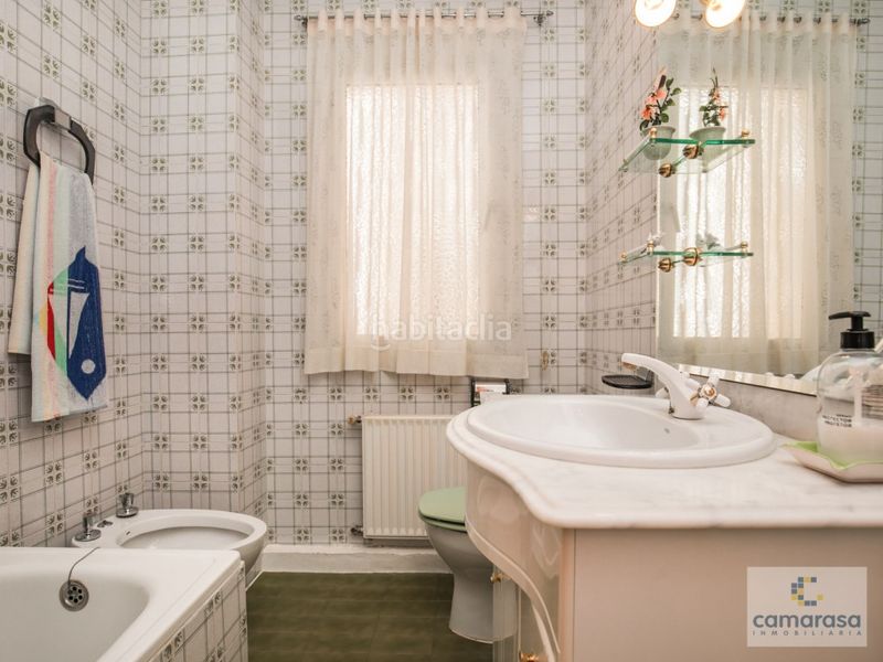 Foto fd827708-dcd8-4017-b1e3-f6989538eae4. Piso en calle agustin rodriguez sahagun 12 venta de vivienda de 3 dormitorios en c agustín rodríguez sahagún en Ávila