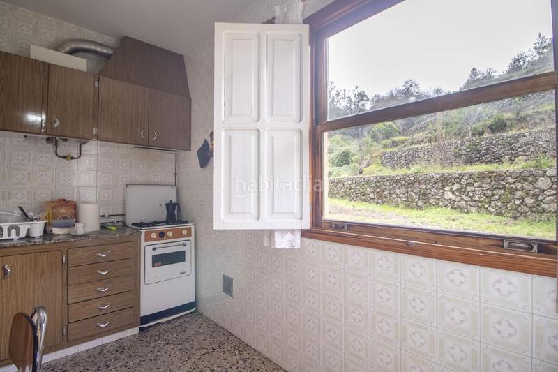 Foto 06b8b755-48bc-4fc0-8085-5bc35abd2d76. Piso en de chasna 125 piso con terreno en La Perdoma - San Antonio - Benijos Orotava (La)