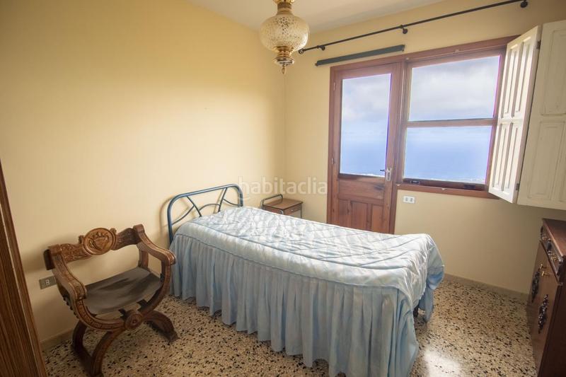 Foto 630bbd1f-03ef-49d4-9689-eb06dbabf9c8. Piso en de chasna 125 piso con terreno en La Perdoma - San Antonio - Benijos Orotava (La)