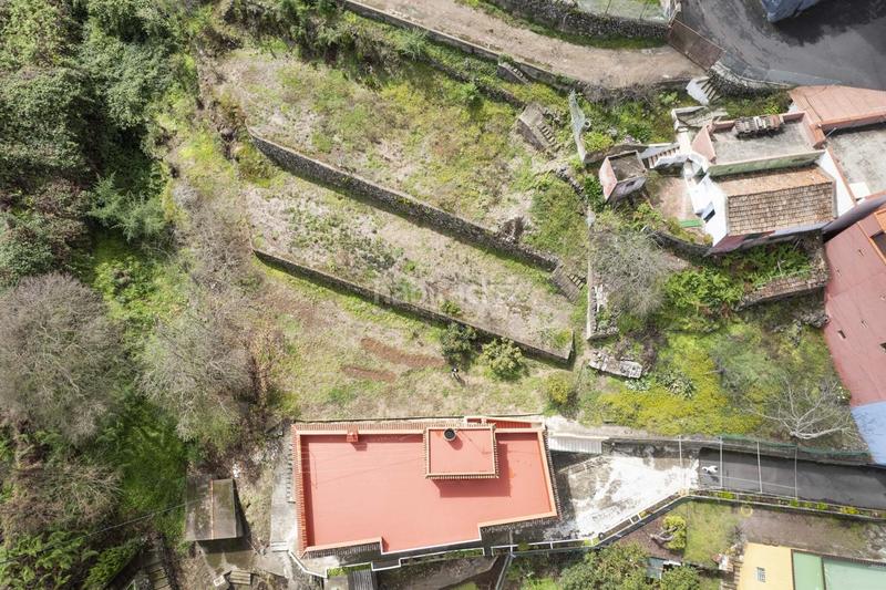 Foto 8f115812-717f-47fe-9036-012906c72b9c. Piso en de chasna 125 piso con terreno en La Perdoma - San Antonio - Benijos Orotava (La)