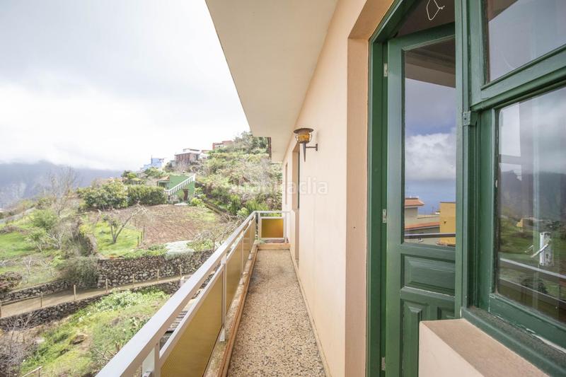 Foto b4e589be-5bbd-47b3-b2ca-14686adb8f34. Piso en de chasna 125 piso con terreno en La Perdoma - San Antonio - Benijos Orotava (La)