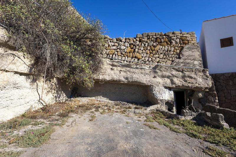 Foto 32ebe852-085c-4b29-a6a4-194711523ed9. Terreno residencial oportunidad de inversión en terreno en Fasnia