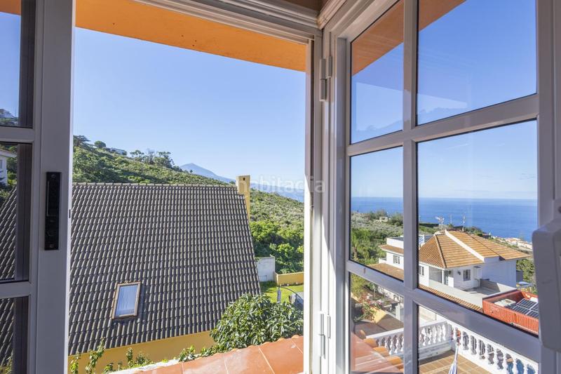 Foto 674bd0b6-12ae-4a3d-a257-63b772fc55ea. Casa con piscina in Sauzal (El)