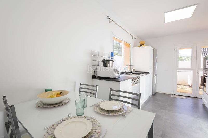 Foto a35dd044-a5ed-4e04-a8ca-54803578e89a. Casa con piscina in Sauzal (El)