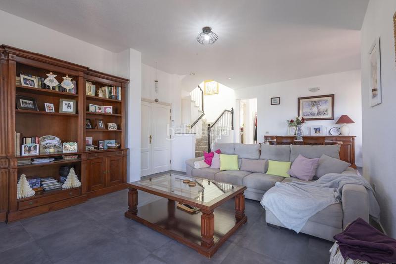 Foto b3b233e0-22ea-4281-bab0-2f81f5bd6744. Casa con piscina in Sauzal (El)