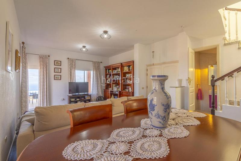 Foto f8cfcee3-6b91-4030-b680-b259f16aa438. Casa con piscina in Sauzal (El)