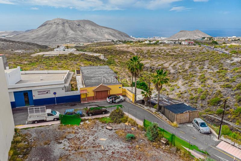 Foto e2392717-84c2-4787-8aee-6863f7855656. Terreno residencial terreno urbano en La Camella en Arona