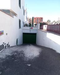 Aparcament cotxe  Punta del este. Plazas de garaje en el resd. balancon el medano