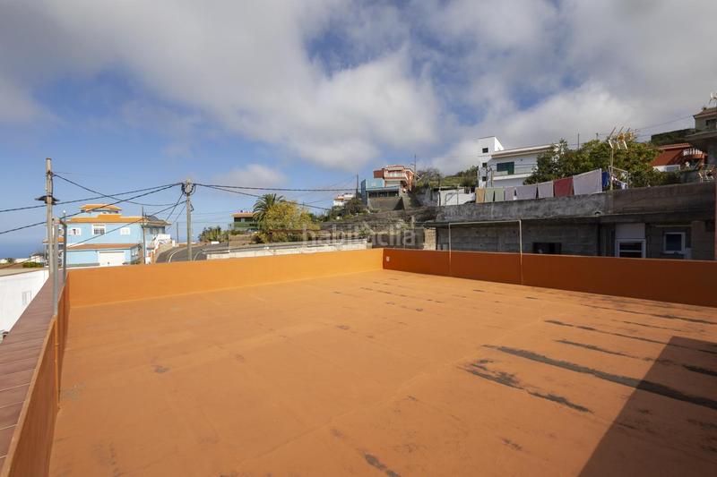 Foto 7a7ad61f-ae1b-45b8-a7cd-97e7638a03e8. Casa españa en español amplia casa con vistas al mar y al teide a un precio increíble en San Juan de la Rambla