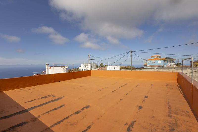 Foto bd9b74aa-08ba-4837-9011-28e23b41c711. Casa españa en español amplia casa con vistas al mar y al teide a un precio increíble en San Juan de la Rambla
