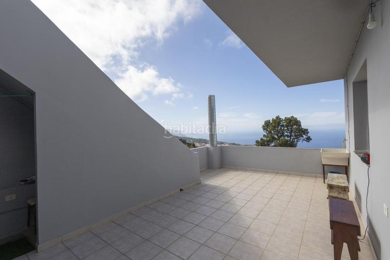 Foto d312d128-35cb-4d93-bad9-a68522563998. Casa españa en español amplia casa con vistas al mar y al teide a un precio increíble en San Juan de la Rambla