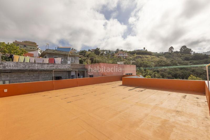 Foto df644fe3-b9d8-418d-aa24-7c5893ac74c8. Casa españa en español amplia casa con vistas al mar y al teide a un precio increíble en San Juan de la Rambla