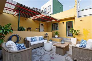 Casa  Doctor domingo gonzález garcía. Experimenta la elegancia de vivir en una joya histórica en el co