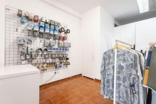 Traspàs Local Comercial  El peñon. Invierte donde el mar también es parte del negocio
