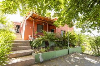 Casa  Esquina de los perdigones. Casa independiente con terreno