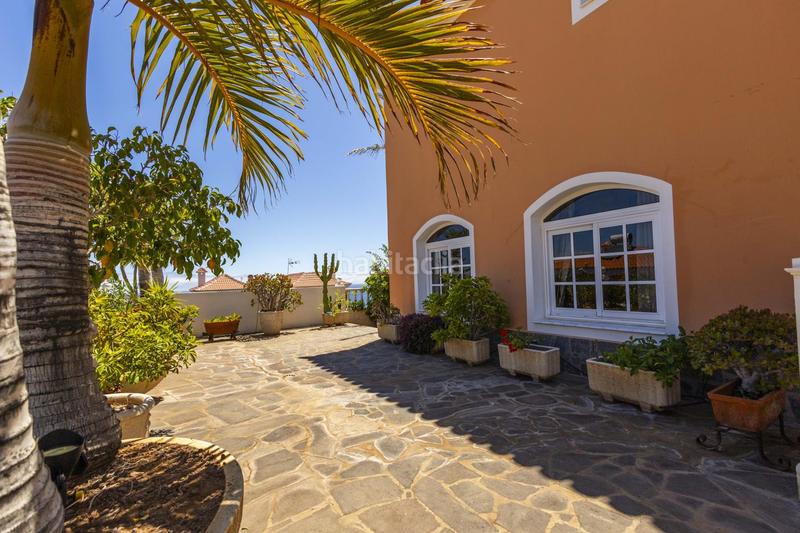 Foto 080335a6-02b3-4702-9e47-6989d4d3d77d. Casa chalet independiente con piscina y vistas espectaculares en Candelaria