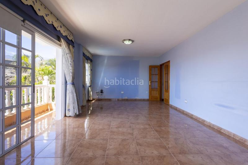 Foto 5966e78d-407e-453e-a8ca-9635942c9c67. Casa chalet independiente con piscina y vistas espectaculares en Candelaria