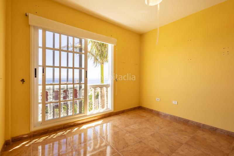 Foto 7c86cb7f-0cad-47ed-b108-a9ec285cadf4. Casa chalet independiente con piscina y vistas espectaculares en Candelaria