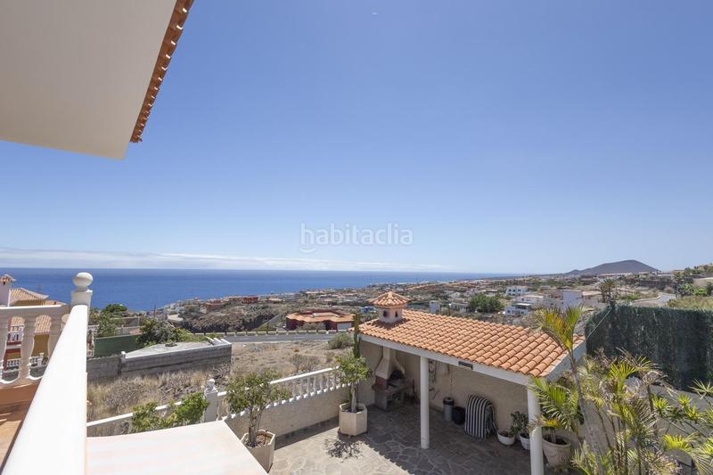 Foto cb884416-dc14-4e4d-9972-b56eb07d983e. Casa chalet independiente con piscina y vistas espectaculares en Candelaria