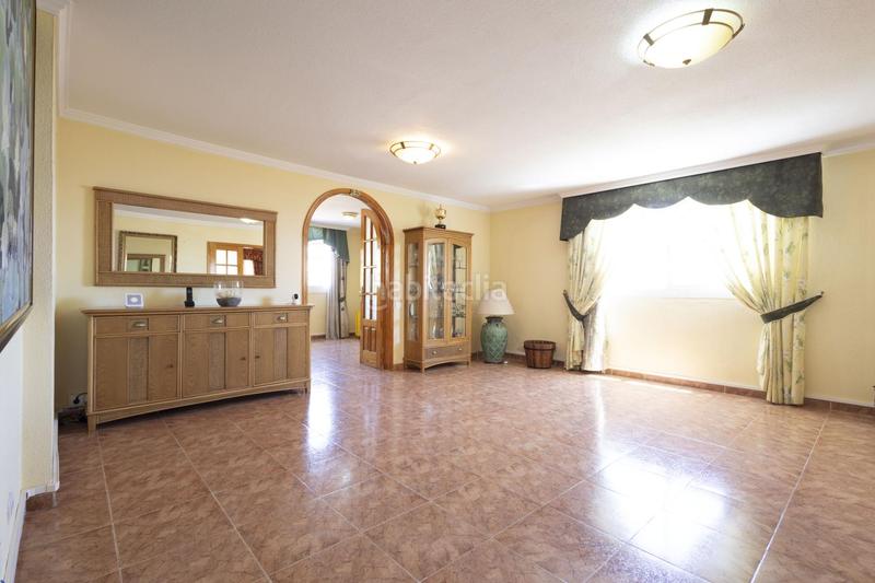 Foto fe7fcb27-e556-4a8b-8cb7-a5564d33a0ea. Casa chalet independiente con piscina y vistas espectaculares en Candelaria