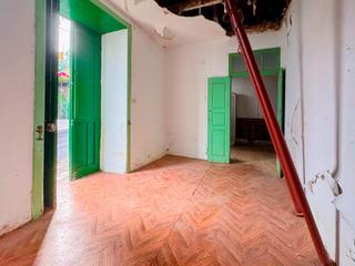 Casa  Sebastian machado. Vivienda con potencial en tacoronte 90 m a reformar en zona bien