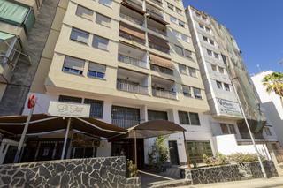 Lloguer Pis  De santa cruz. Alquiler de piso en zona tranquila con conexiones excepcionales