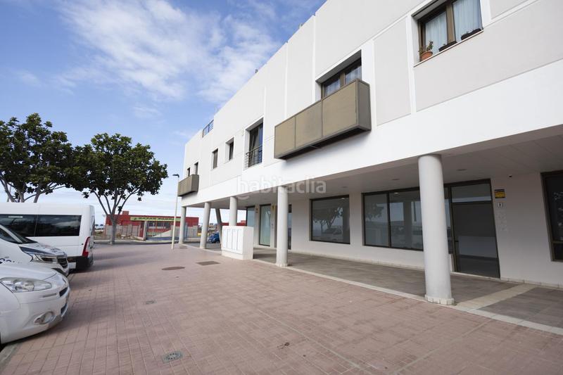 Foto 9c2e30e9-88f0-4d81-b9a3-8ceb419e5b17. Lloguer local comercial a Fañabé - Ifonche y Benítez Adeje