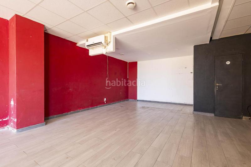 Foto dbeb33be-b5da-4412-be8d-71ace50fb967. Lloguer local comercial a San Eugenio Bajo Adeje