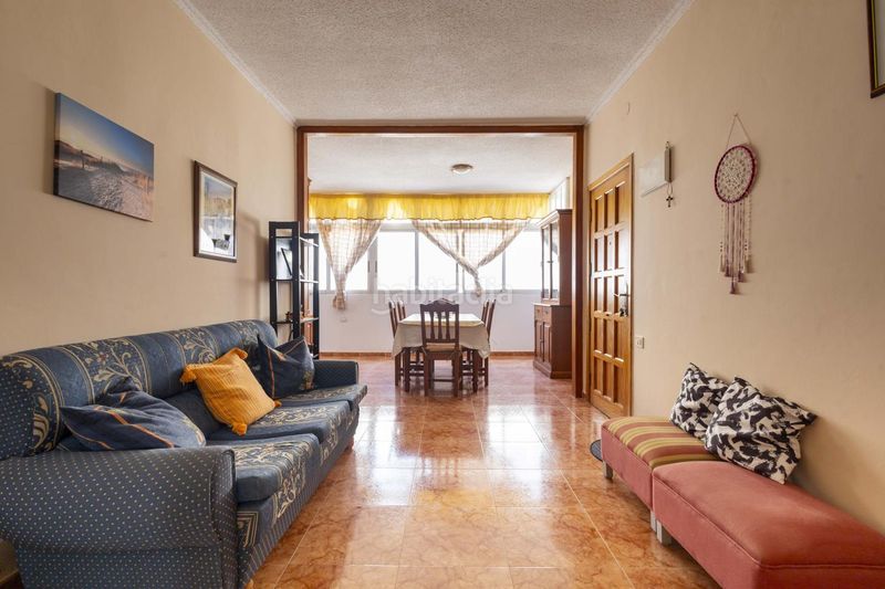 Foto bfae1f29-cc10-4ece-a7d9-c845db6fa03e. Pis a puertito de Güímar Güímar