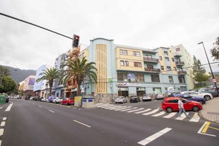 Office space in Avenida sor soledad cobian 26. Increíble oficina en la orotava