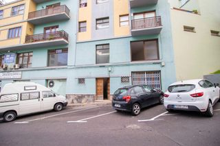 Rent Office space in Avenida sor soledad cobián 26. Increíble oficina en la orotava
